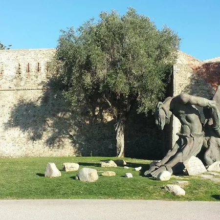 Апартаменти Monteggia *